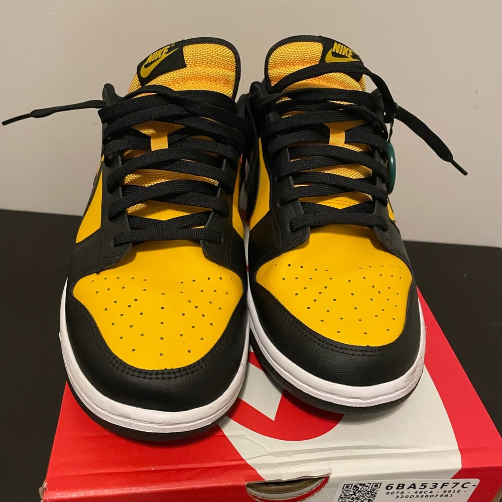 Nike Yellow and Black Athletic Shoes